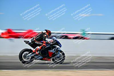 media/Mar-25-2024-Moto Forza (Mon) [[8d4319bd68]]/3-Intermediate Group/Session 4 (Front Straight Speed Pans)/